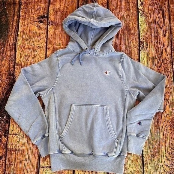 Champion Tops - Vintage Champion Reverse Weave Hoodie Women's  XS Blue Sweatshirt Logo C Sweater